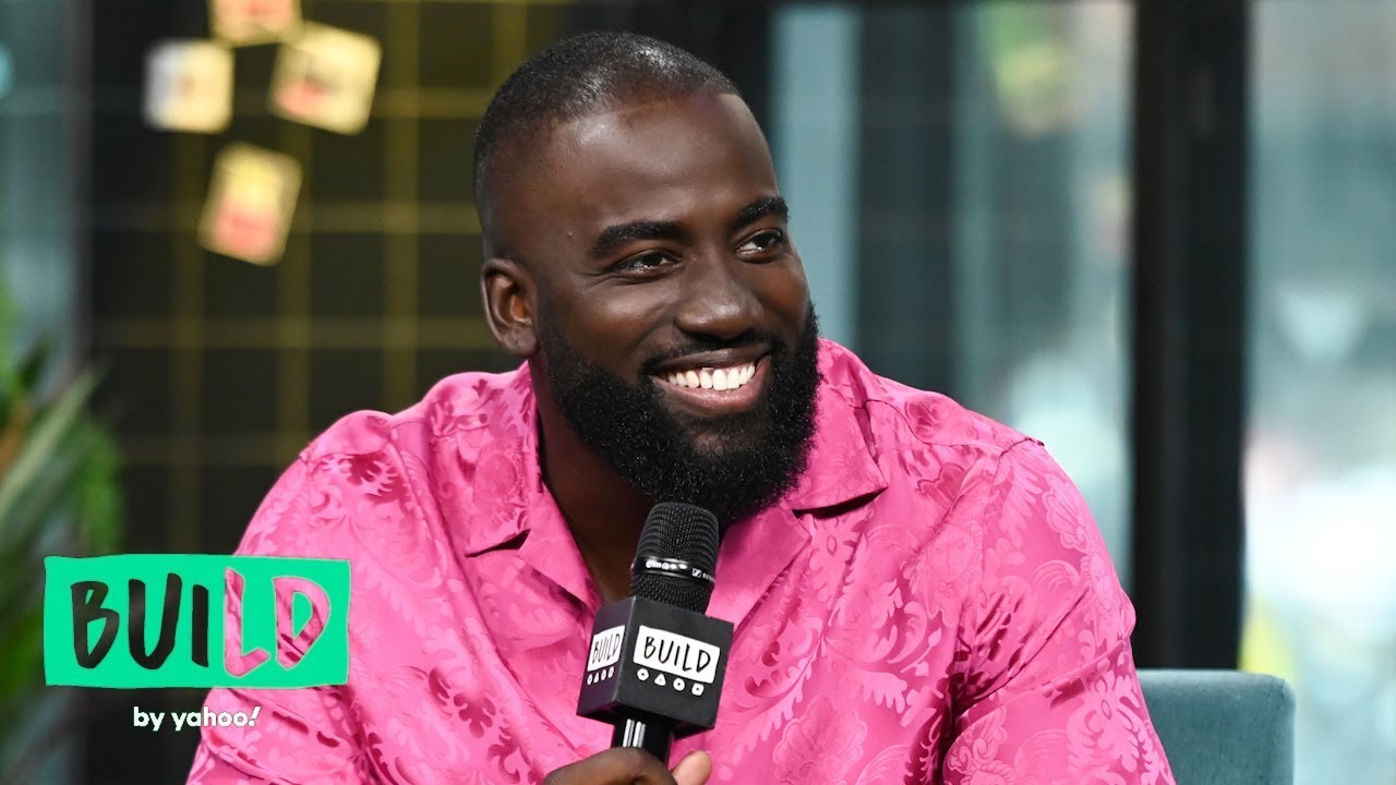 Shamier Anderson Loved Learning From Billy Bob Thornton & The Other Legends On The Set Of 