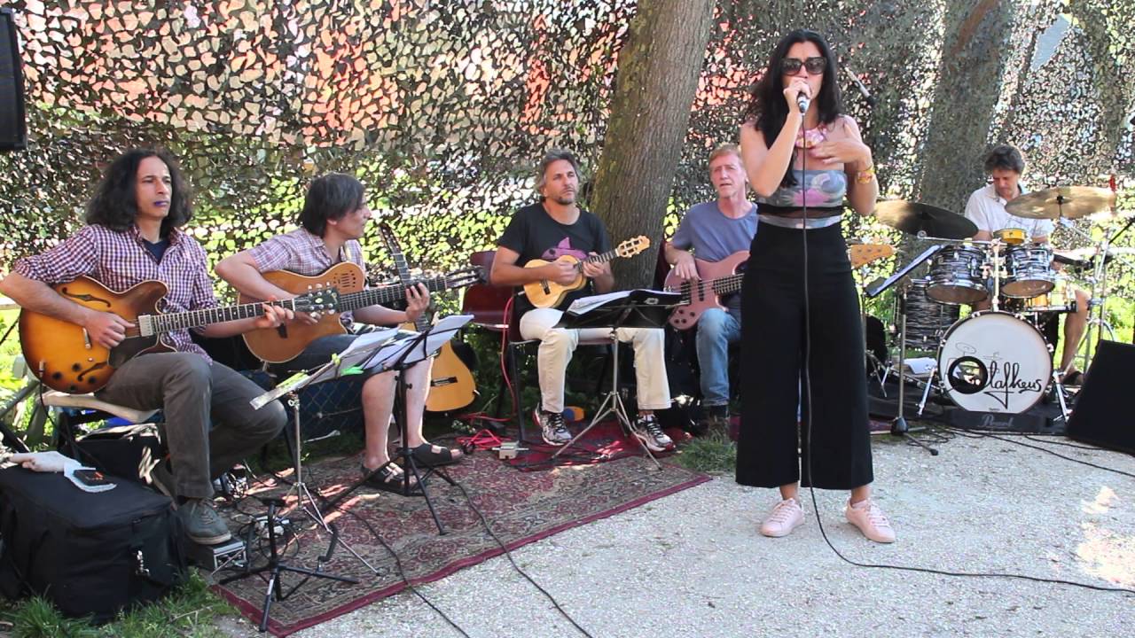 The Guitar Syndicate en speciale gaste uit Brazilië Joyce Cândido.