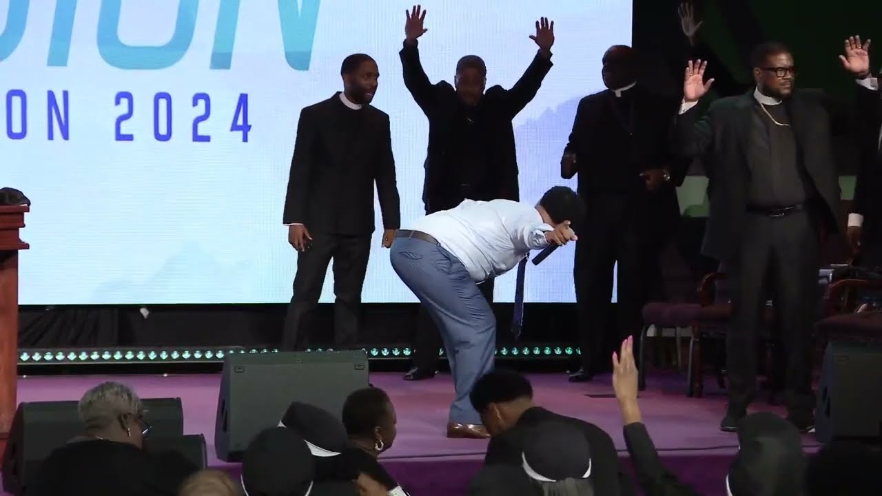 Pastor John Hannah Altar Call/PRAISE BREAK at 66th NC 2nd Jurisdiction Holy Convocation