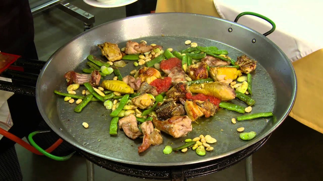 Receta para 6 personas de la Paella Valenciana [spanish subtitles]