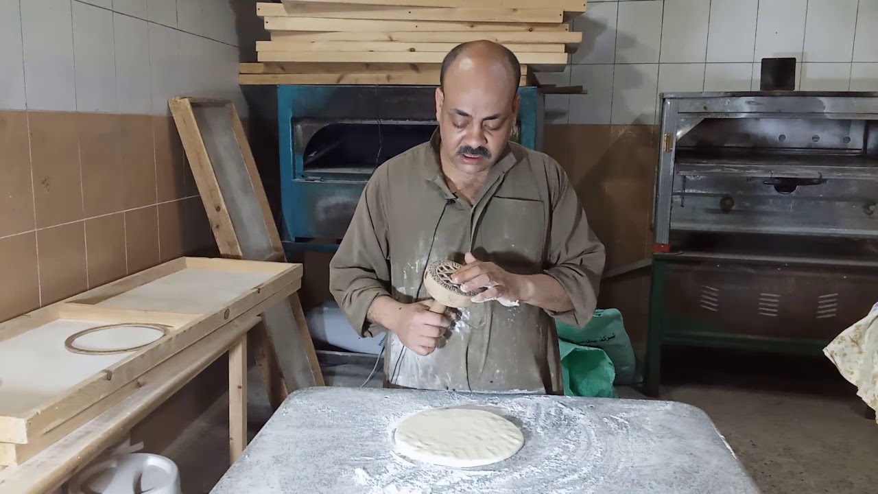 طريقة عمل القربان الكنسى المقدس@الخبرالسار