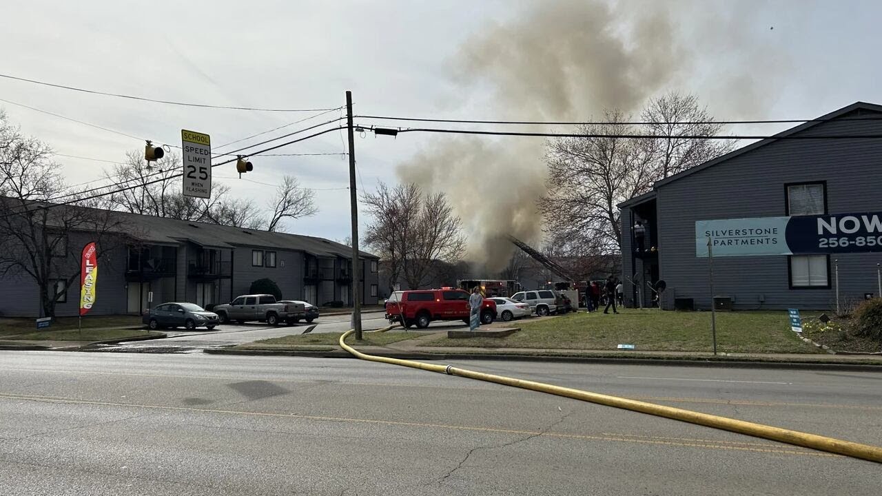 Multiple displaced following fire at Huntsville apartment complex
