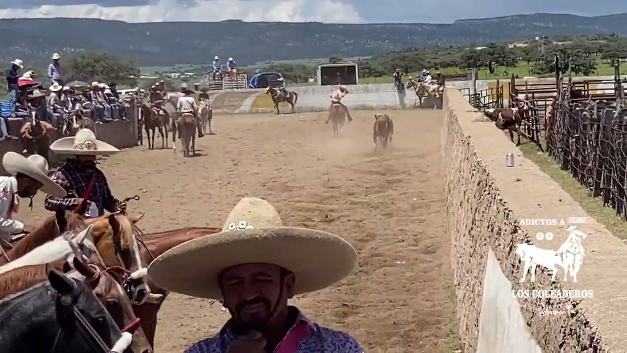 Coleadero de paga en el niño artillero Sombrerete Zac 🤠🐴🐂☘️30 de agosto 