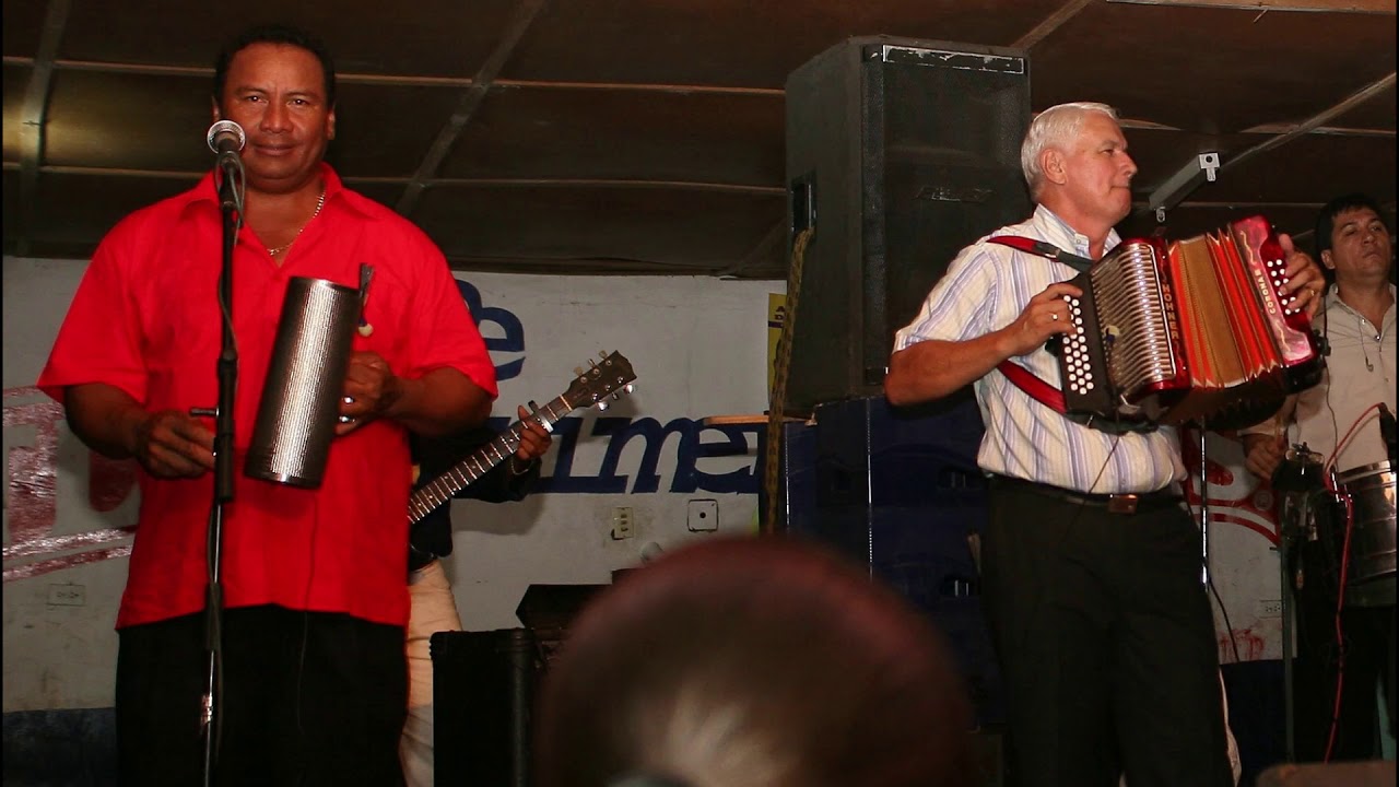 Ulpiano Vergara y Balbino Gómez - Paso A Paso (en vivo)