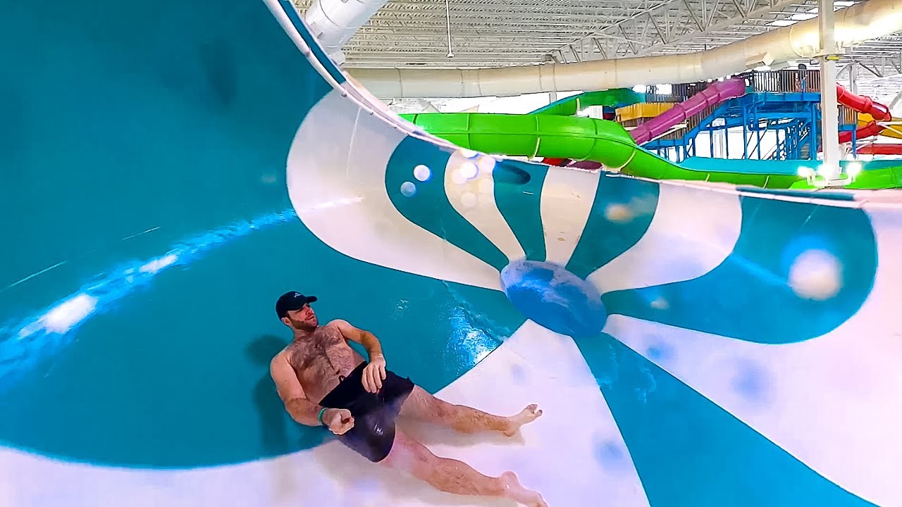 День в огромном крытом аквапарке Kalahari Resorts: Wisconsin Dells 2023