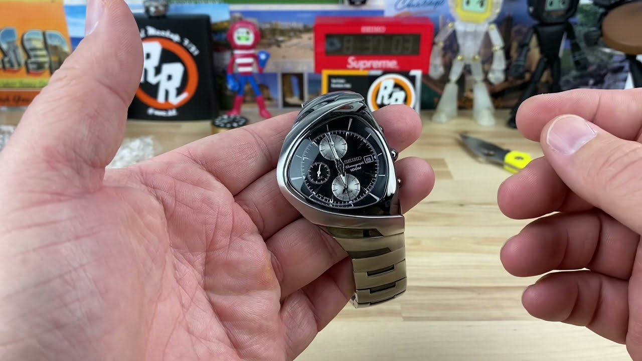 Unboxing Seiko Triangle watch