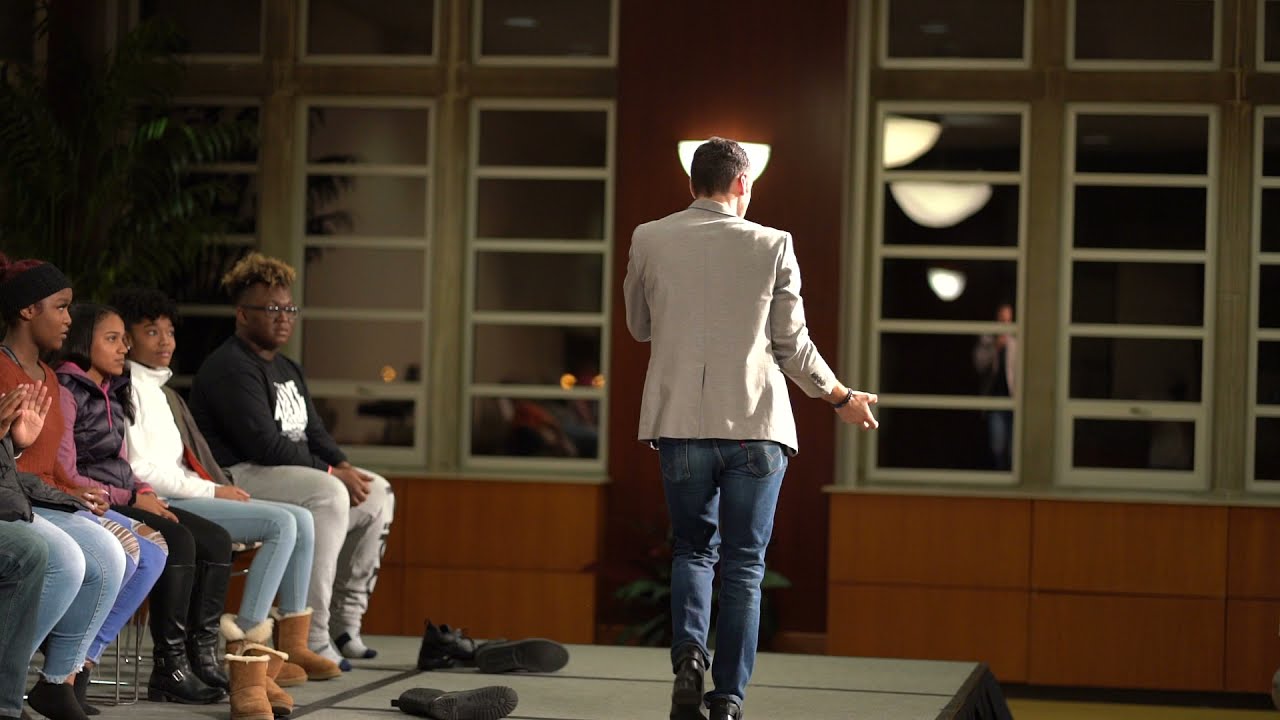 The Sleep Ball during the hypnosis show! | David Anthony