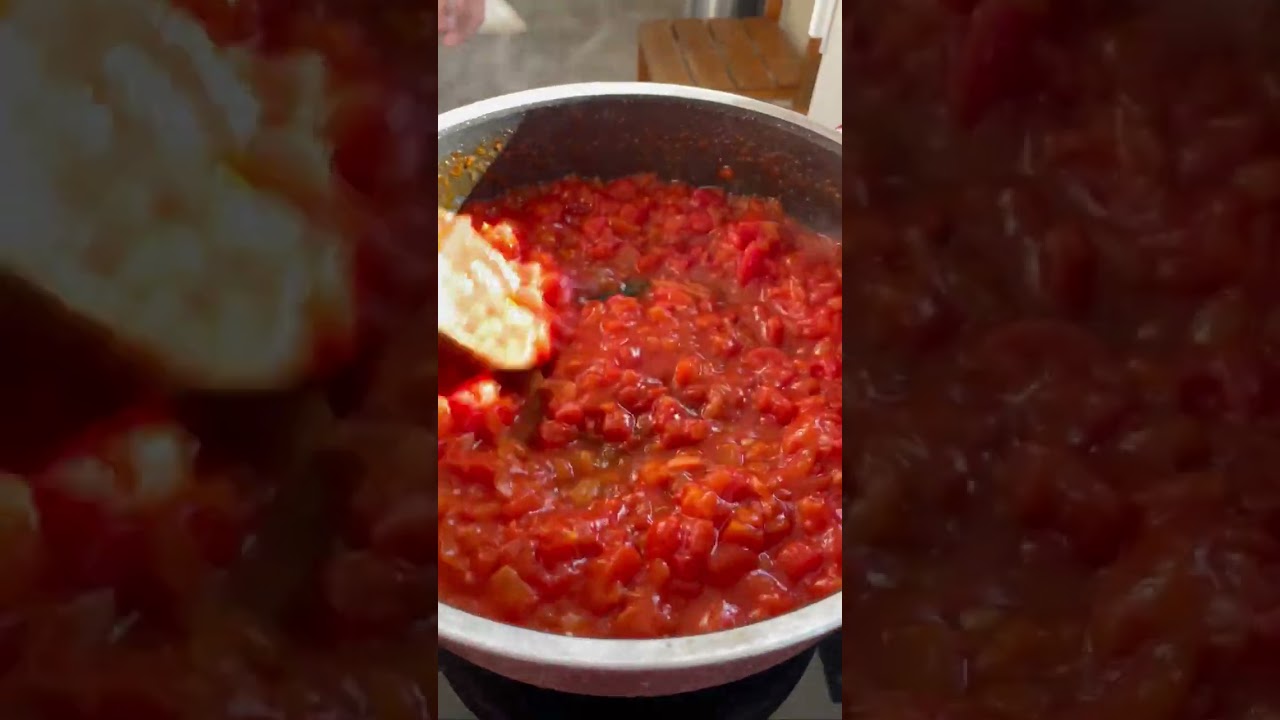 EN İYİ DOMATES SOSLU SPAGETTİ 🍝🤙 #shorts #spagetti