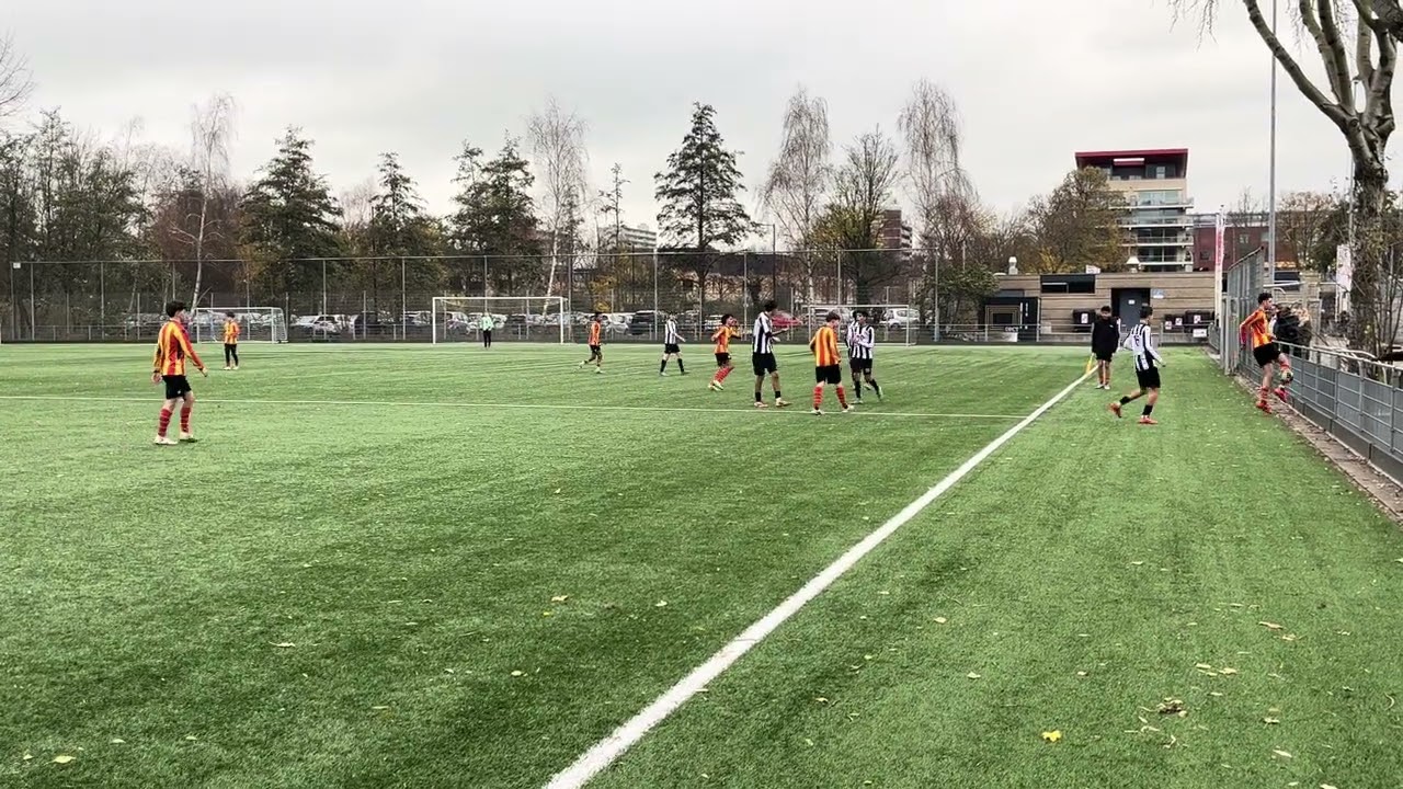 Zwaluwen JO16-1 - VV Rozenburg JO16-1 (29-11-2025) [2e helft]