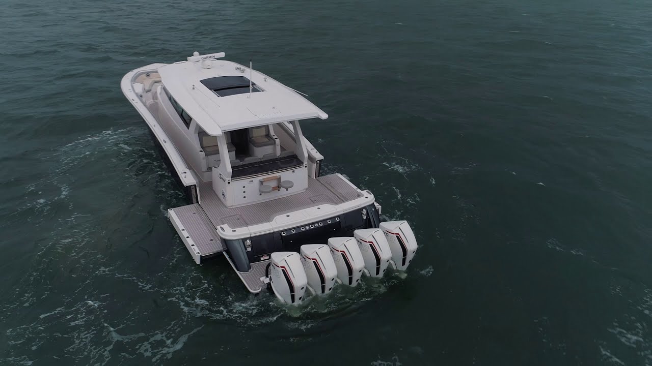 2021 Scout 530 LXF For Sale at MarineMax Miami