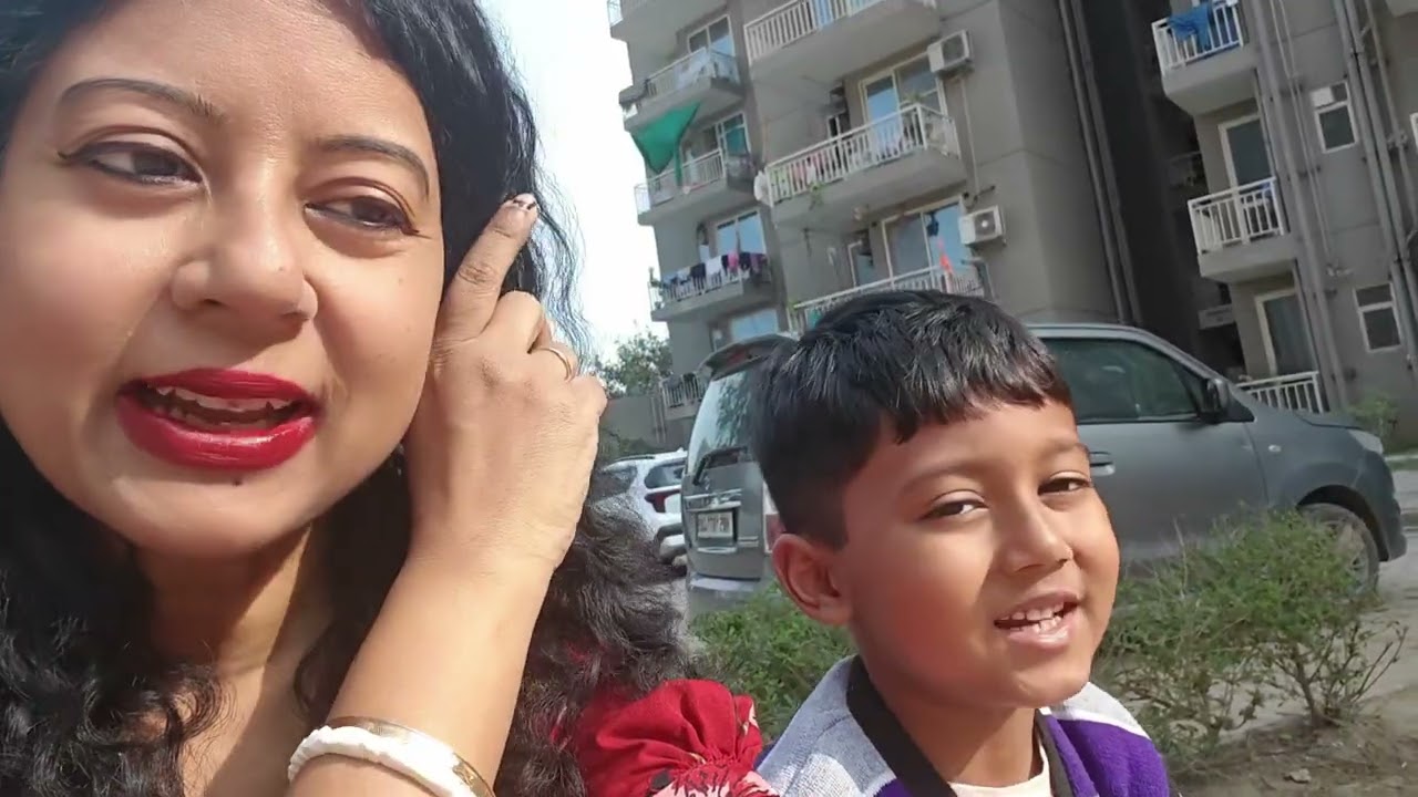 Teesra vlog bhi bna dia 🤗