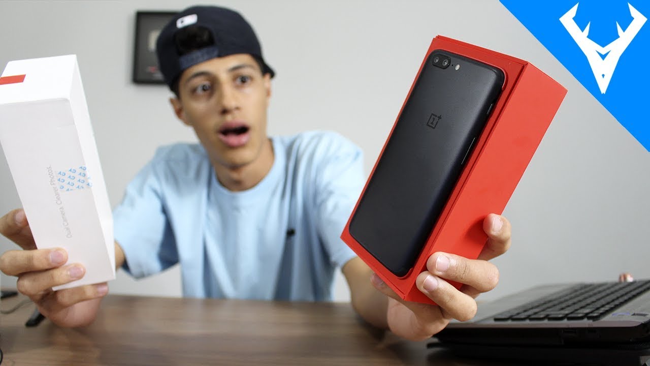 Chegou o MONSTRO 8GB de RAM e por um preço baixo - Unboxing OnePlus 5