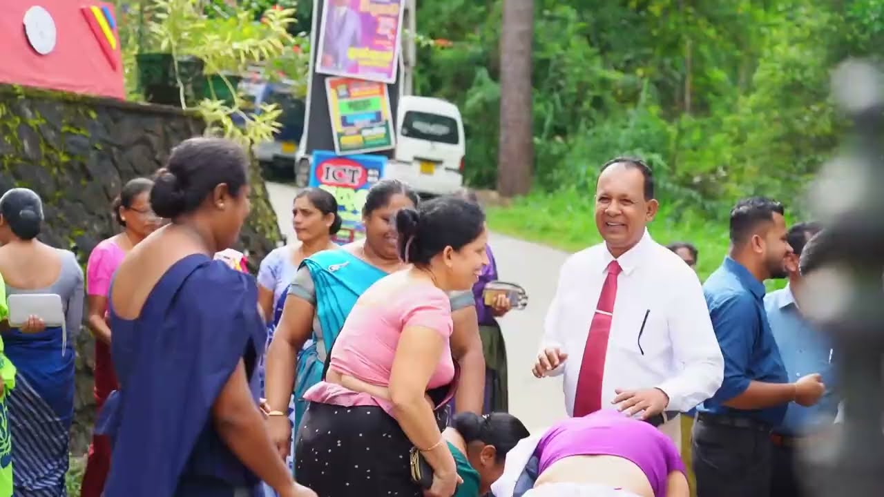 ගිනිගත්හේන මධ්‍ය විද්‍යාලීය ශිෂ්‍ය නායක මණ්ඩලය විසින් සංවිධානය කර ගුරු දින සැමරුම.🇹🇩🤍