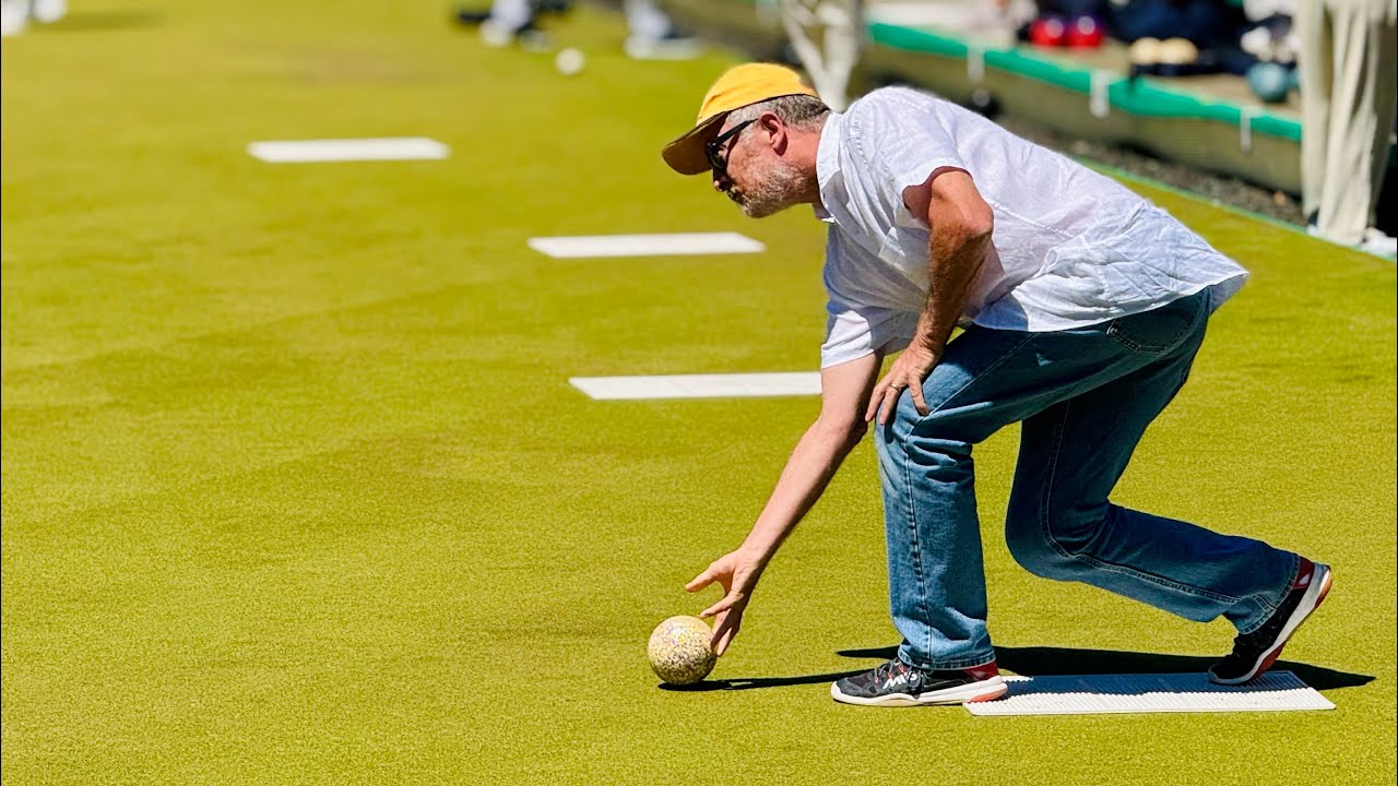 🎳 Christmas Team Building Fun: Lawn Bowling Highlights! 🎄