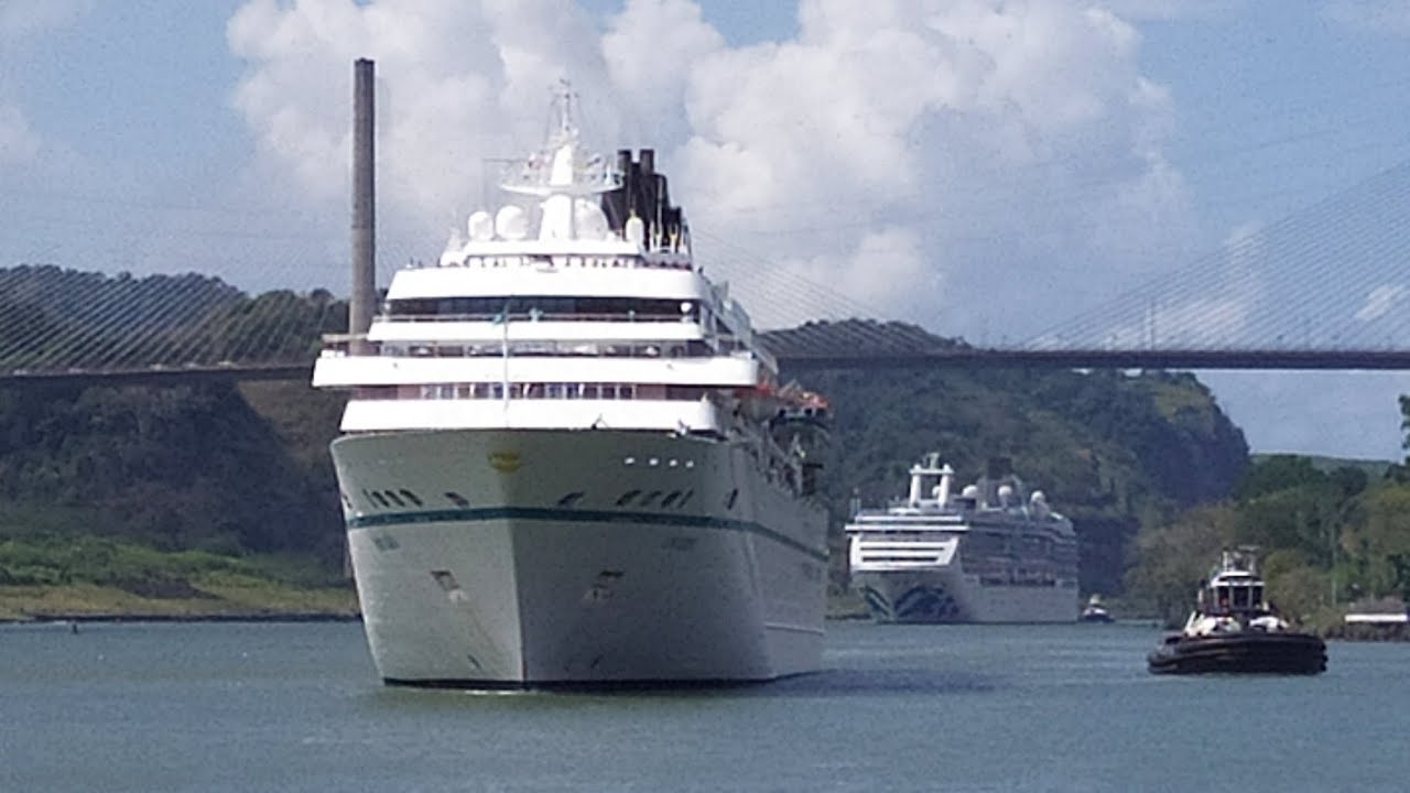 Amadea and Island Princess at Panama Canal