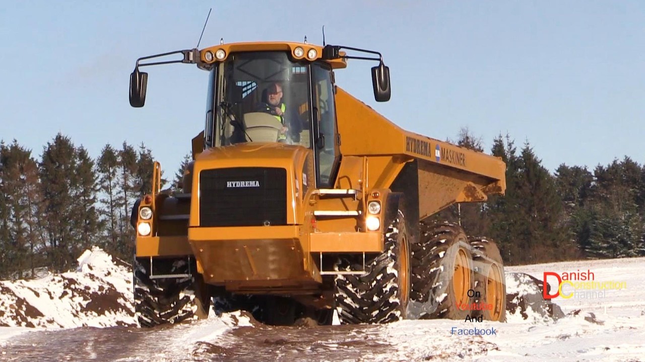 New Hydrema 922F Dumper Moving Dirt