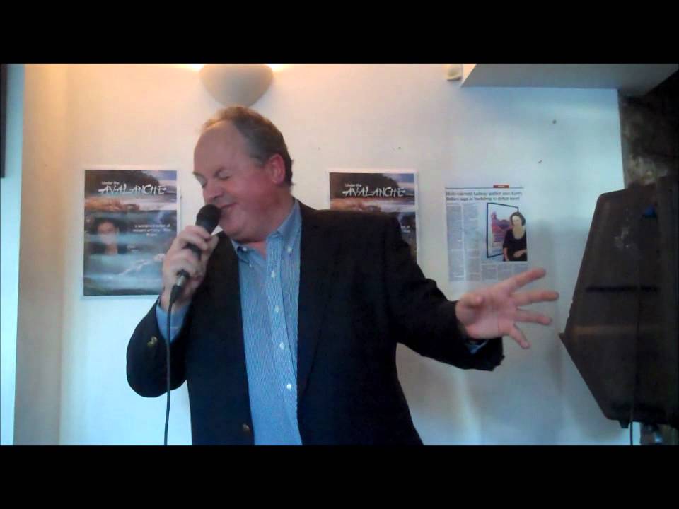 Oliver Daniels sings Chantal du Champignon - Nilloggs.wmv