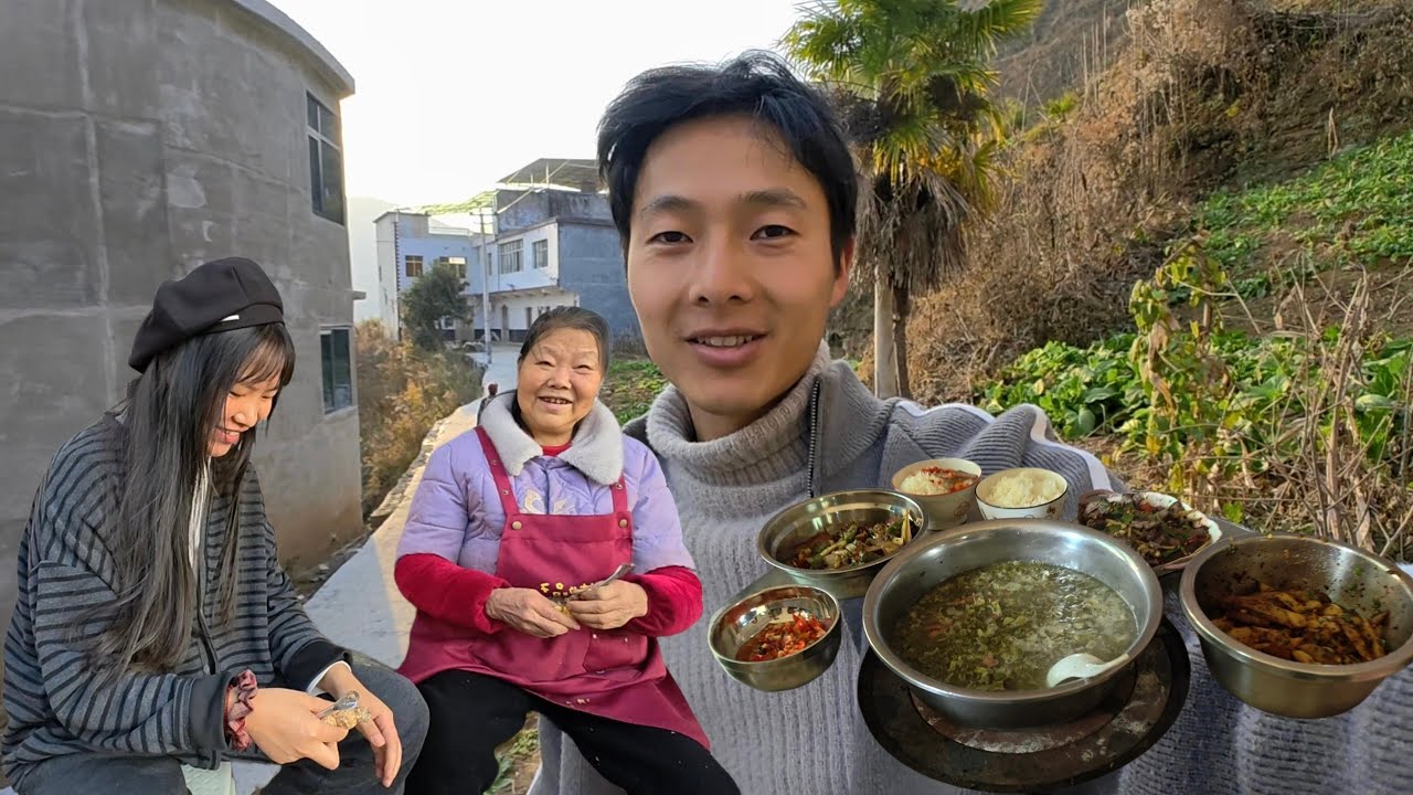 告别舅舅家！陪妻考摩托驾照，回娘家的路满是甜The real life of Chinese people: visiting their mothers’ homes