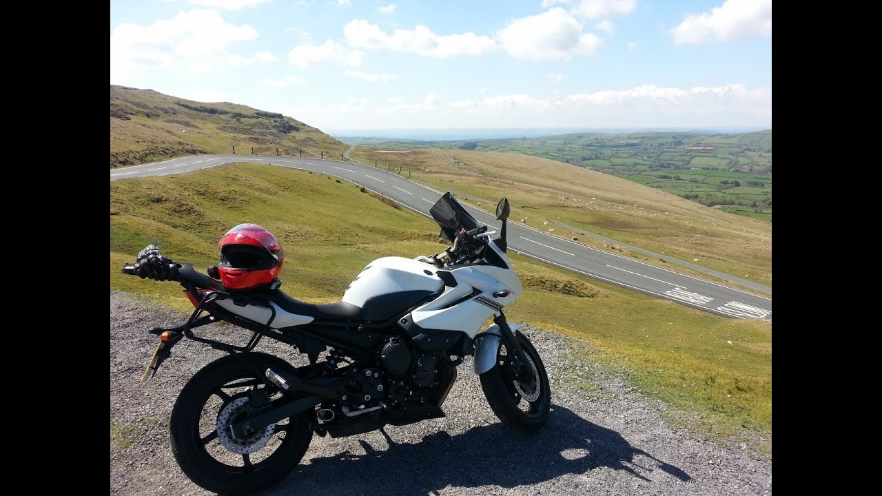 The Black Mountain Pass - A4069