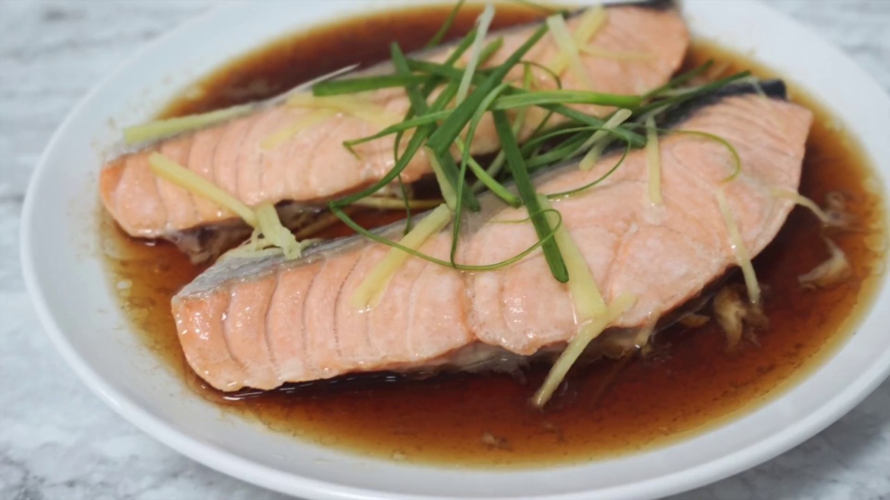 Steamed Salmon with Ginger Soy Sauce