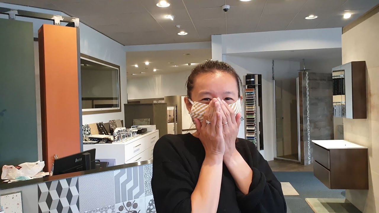 Surprising Family & Friends After 9 Months Abroad