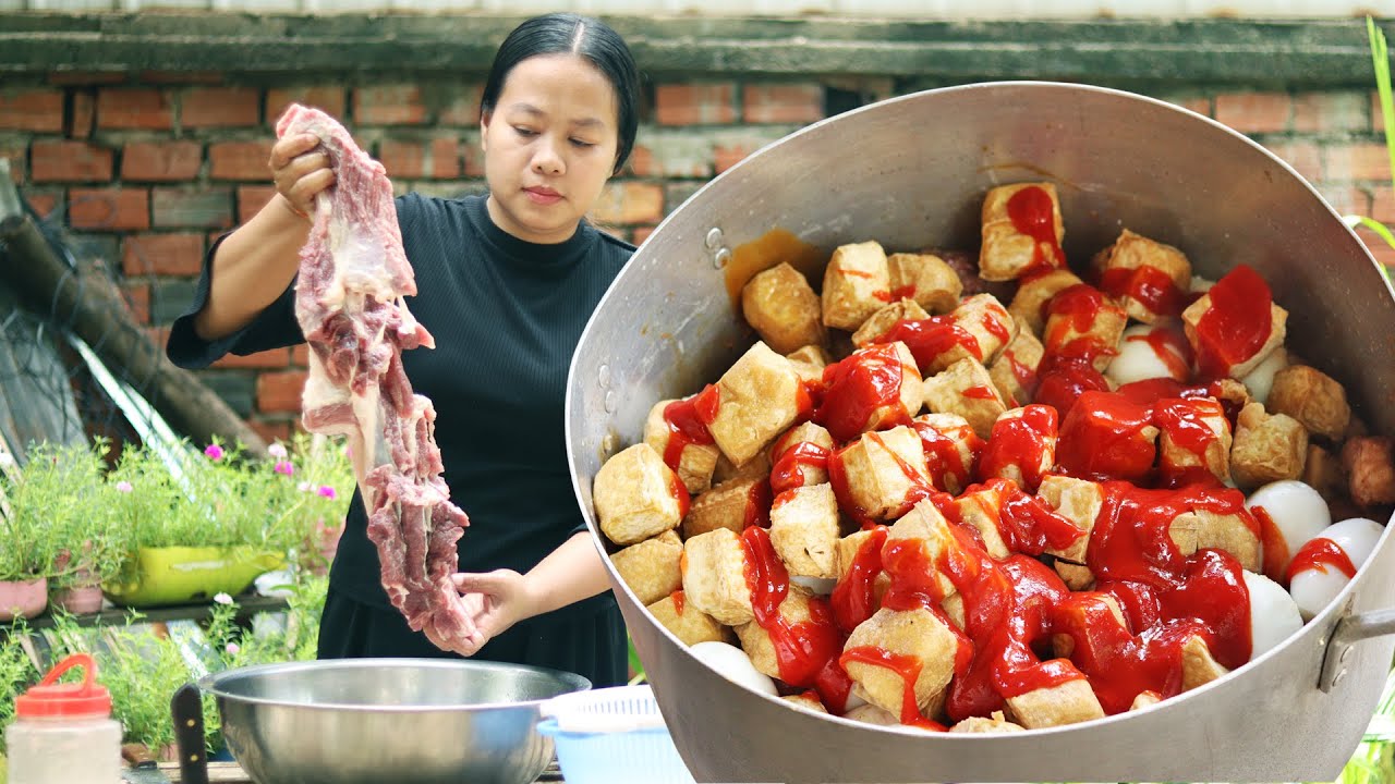 Cambodian braised pork | Braised pork with egg and tofu recipe