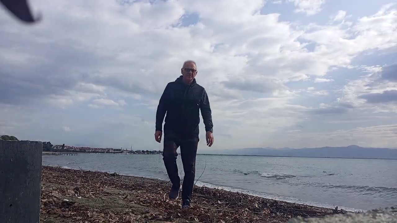 Güre çayı ve sahili, kaz daglarindan yaklaşık 5 km.den denize akan bir dere