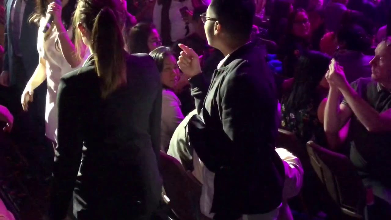 Julia Montes with audience