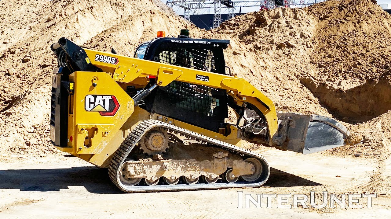 Operating CAT 299D3 Track Loader - CONEXPO 2020
