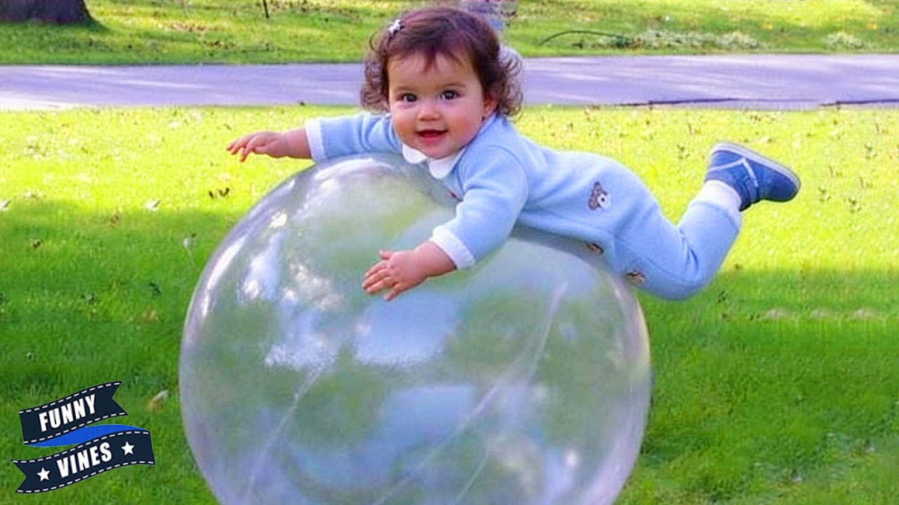 Pops Balloon! BIGGEST POP EVER! 🎈 Baby vs Giant Balloon - Funny Vines