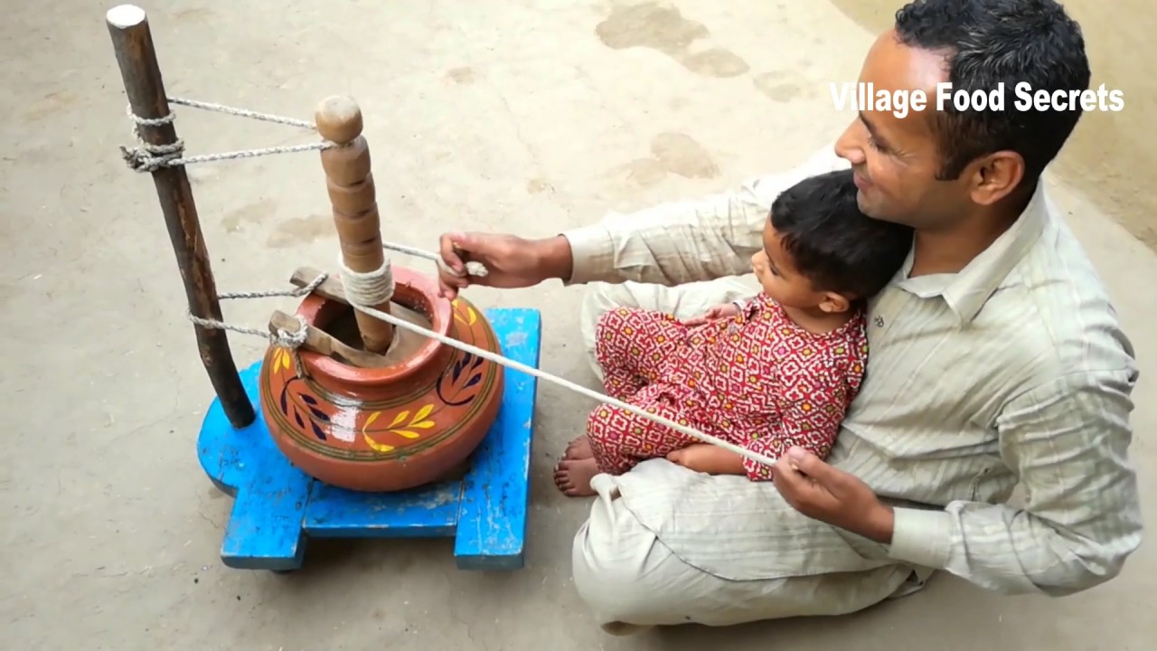 Village Food ❤ Chaati ka makhan aur lassi ❤ Madhani ❤ Grandma's Style ❤ Village Food Secrets