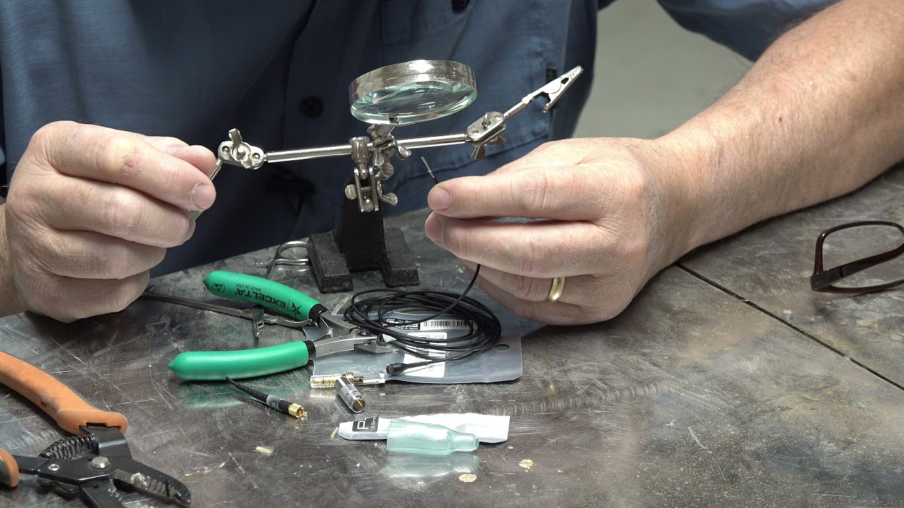 DPA 4060 and Sanken COS-11d microphones and how to solder a 3.5mm jack on to them.