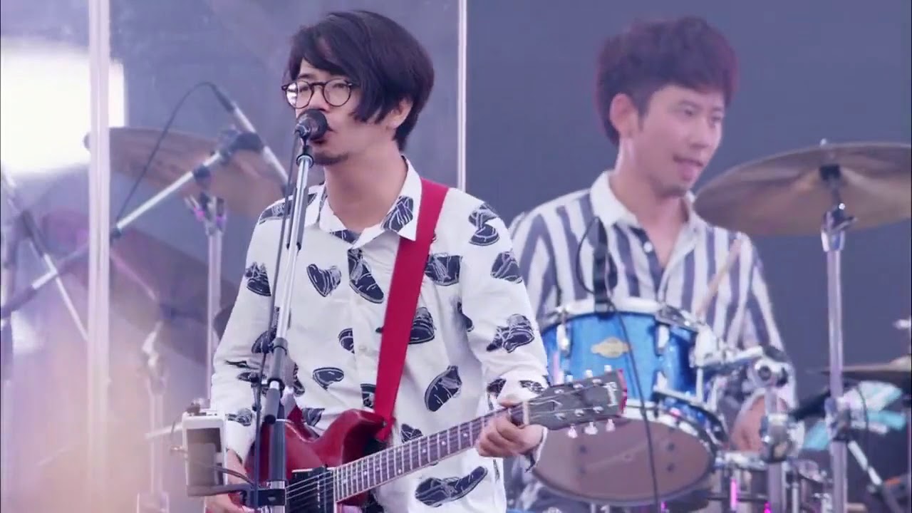 AKG – Shinseiki no Love song Live 2014