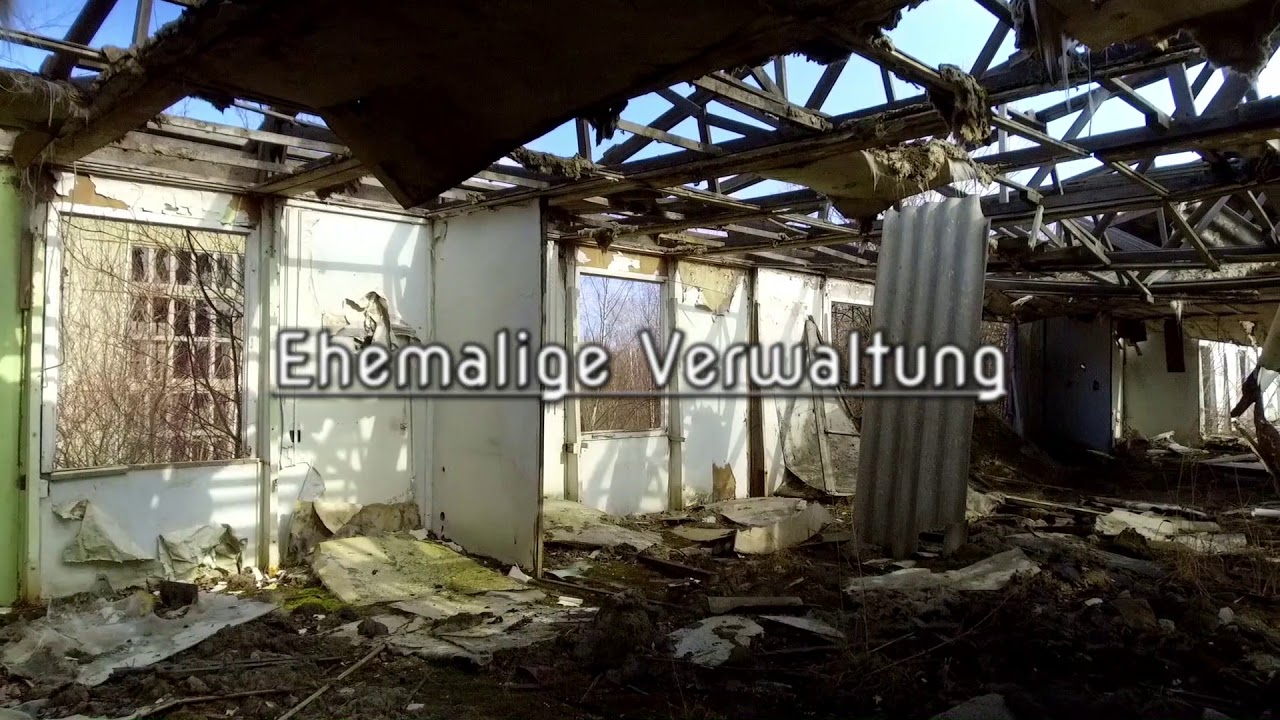 Lostplace Ostdeutschland Alte Industriehallen Baracke, DDR