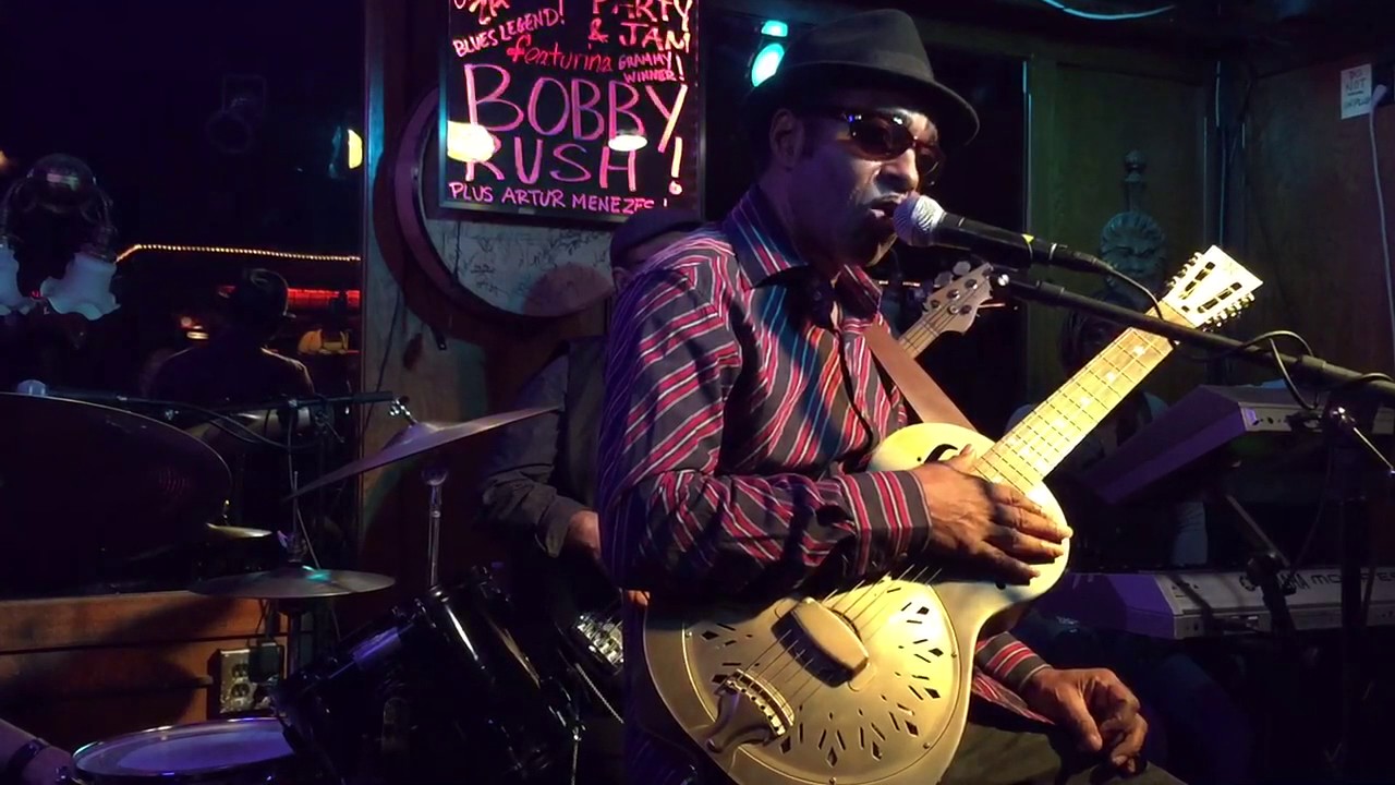 Vasti Jackson . Acoustic Solo. February 2017.