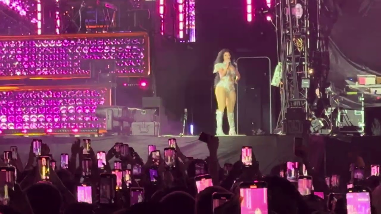 ROLLING LOUD CALIFORNIA 2024 VIP NICKI MINAJ LIVE CONCERT PINK FRIDAY 2 TOUR