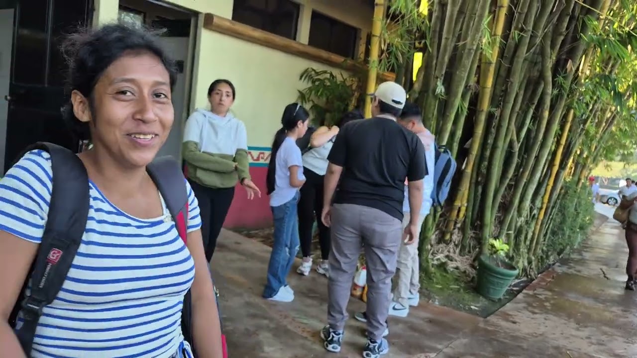 DOÑA VICKY se quedo con la boca abierta al llegar a XOCOMIL