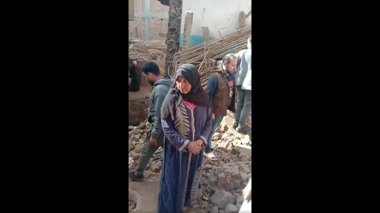 صحينا على زلزال.. إصابة 6 أشخاص في انهيار بسوهاج والمتضررون يكشفون كواليس الحادث