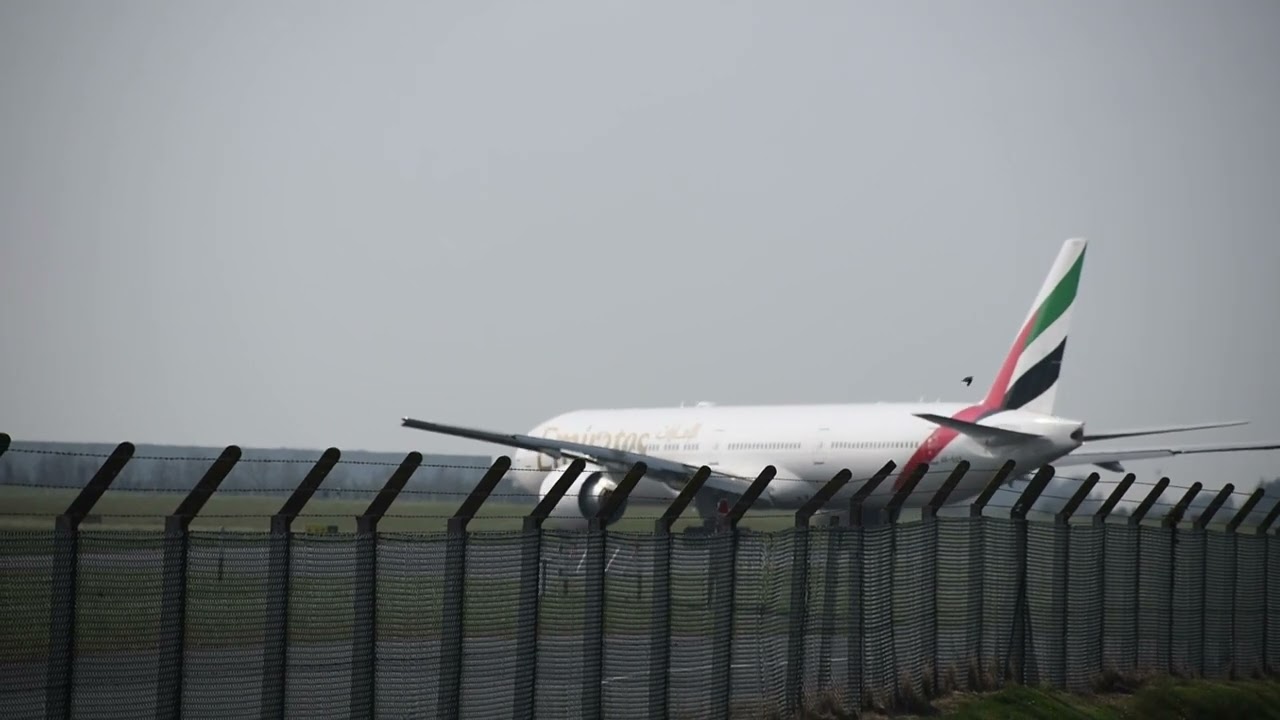EK162 Emirates 777 (A6-EGT) Dublin (DUB) to Dubai (DXB) 3rd April 2025