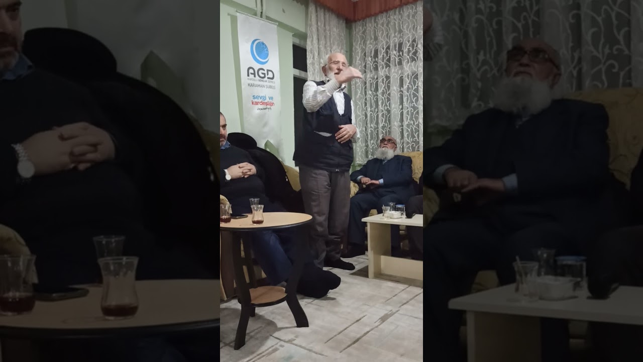 Bahri Kırışık Hocamız Necmettin Erbakan hocamızı dinliyoruz