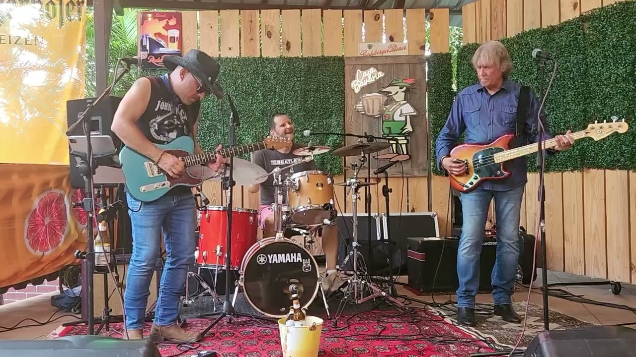 Sweet Home Casa Bavaria jul 27 2025 - Whiskey River Vintage (Cover) - Sweet Home Alabama