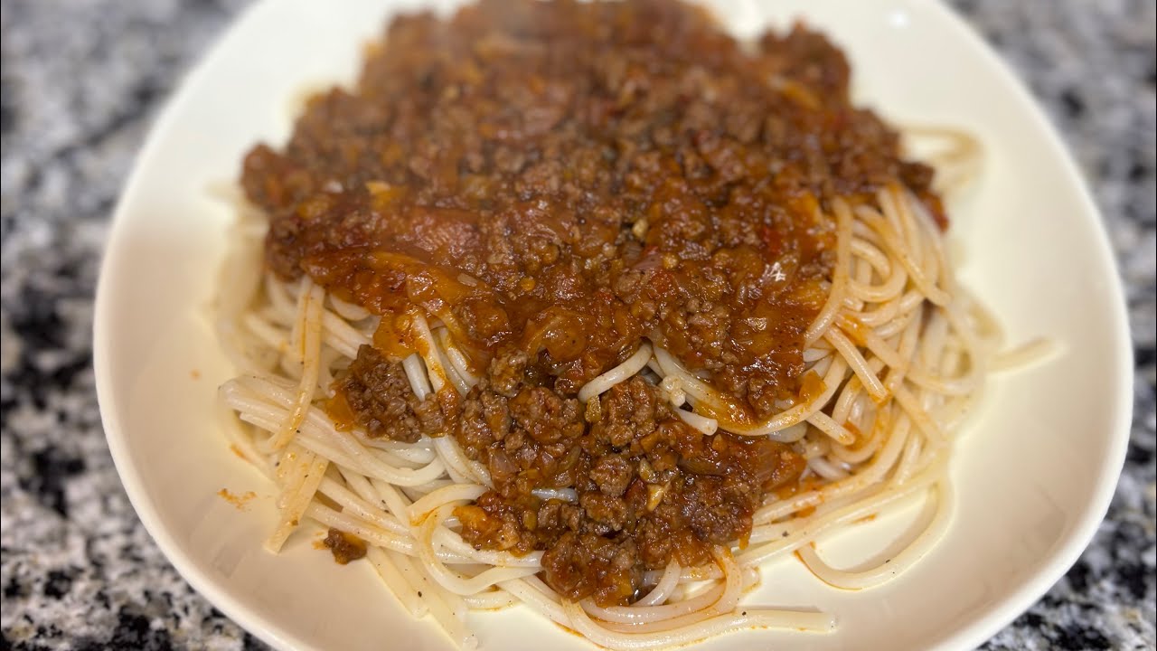 ألذ مكرونة بولونيز هتعتمدو الوصفة 😋😋