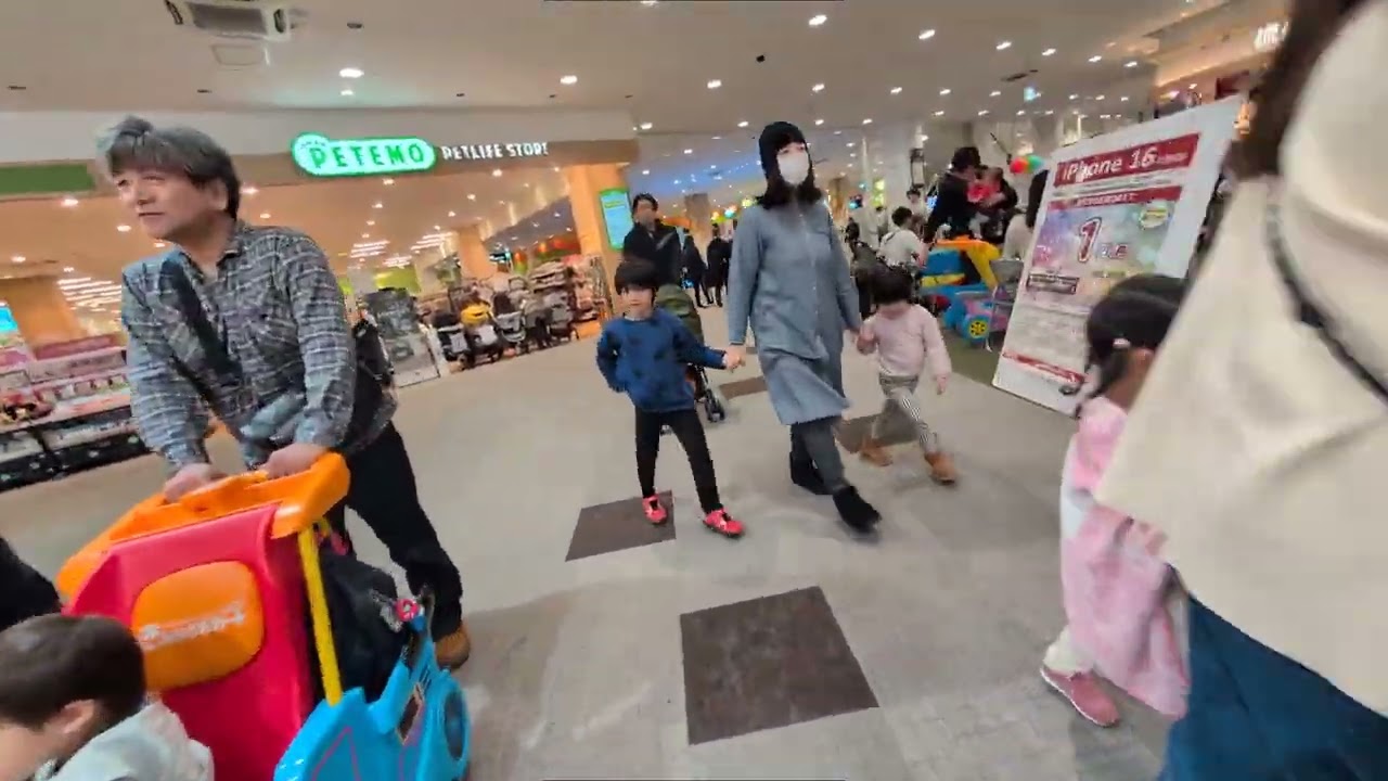 #Video #blogger 【FHD】イオンモール大日３階エスカレーター付近からスターバックスコーヒー イオンモール大日３階 SHIBANIWA店まで行ってみた！