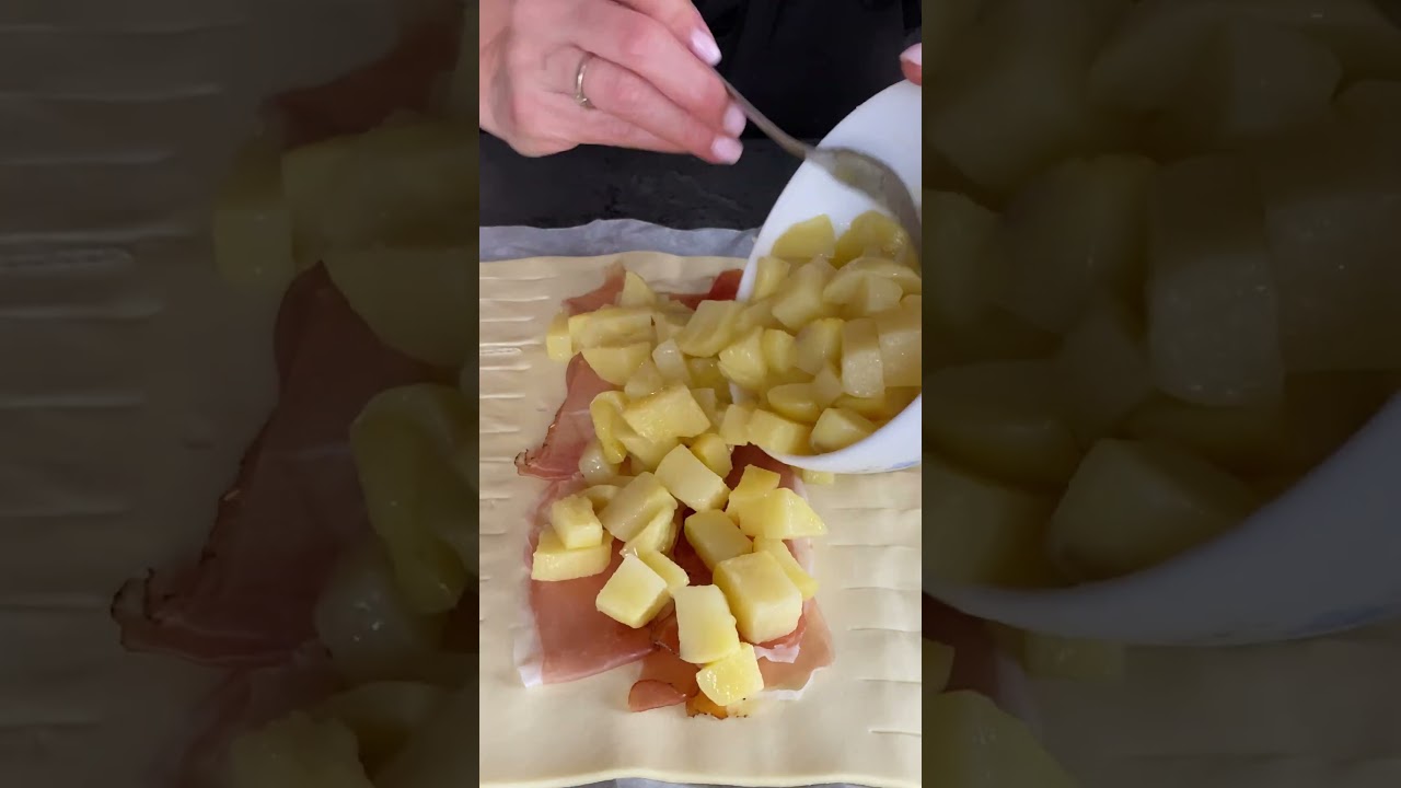 TORTA SALATA SPECK E PATATE