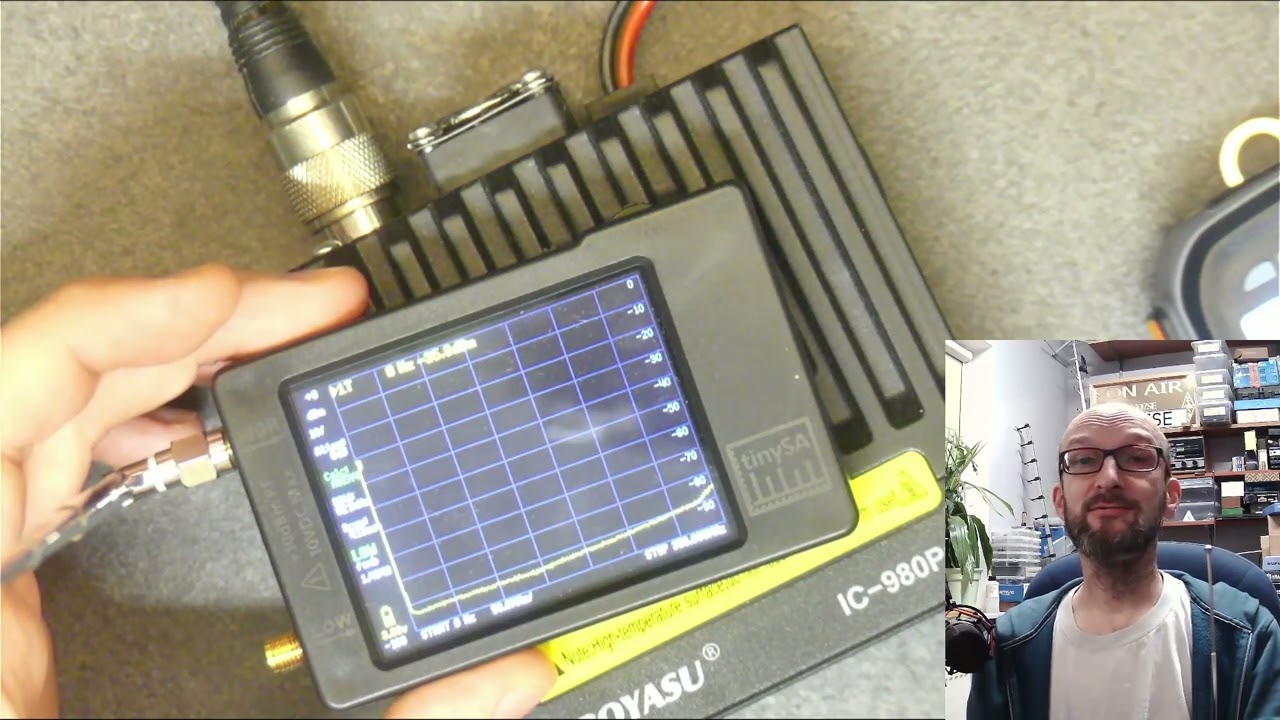 Czy Hiroyasu IC-980Pro SIEJE harmonicznymi?