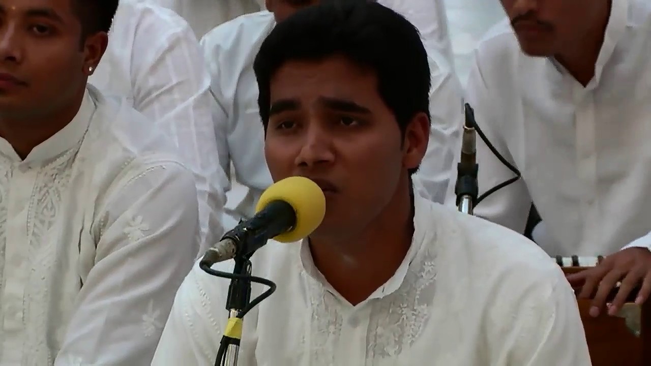 SUFI SONG :- Puttaparthi Music College students sing at the Lotus Feet of SRI SATHYA SAI BABA.