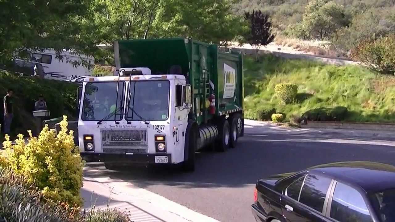 Mack LE - McNeilus AFE part 1