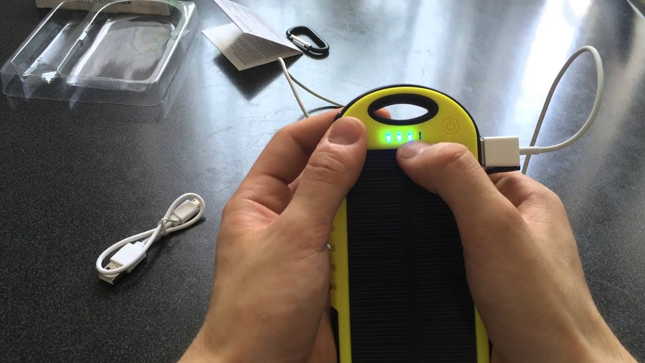 Dizaul 5000mAh solar panel waterproof, shockproof powerbank