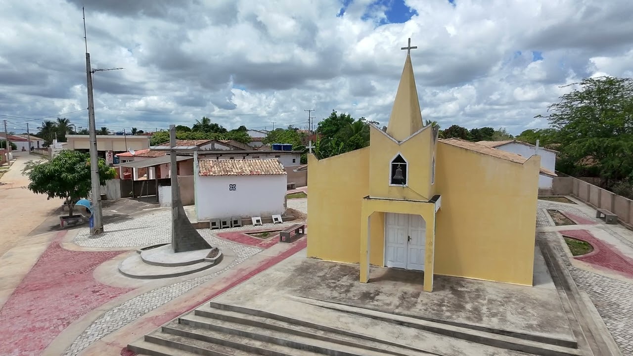 Meu povoado Panelas e sua pracinha acolhedora com esse povo encantador!