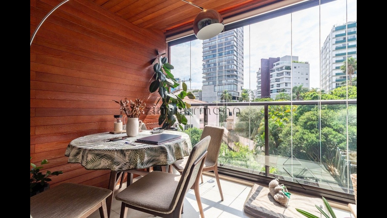 Apartamento dormitórios e vagas em Vila Madalena | Rua Girassol